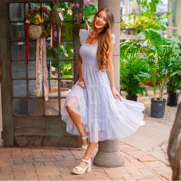 NWT Listicle Smocked Ruffle Tiered Mesh Midi Maxi Dress Size Large Retail $74 - Picture 6 of 16